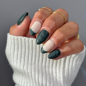 Dark Woods Dip Powder